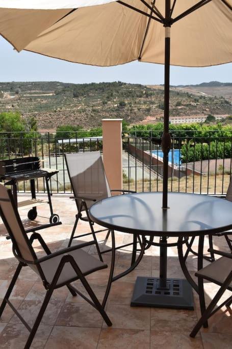 La Casa De La Raval De L'Albages Villa Екстериор снимка