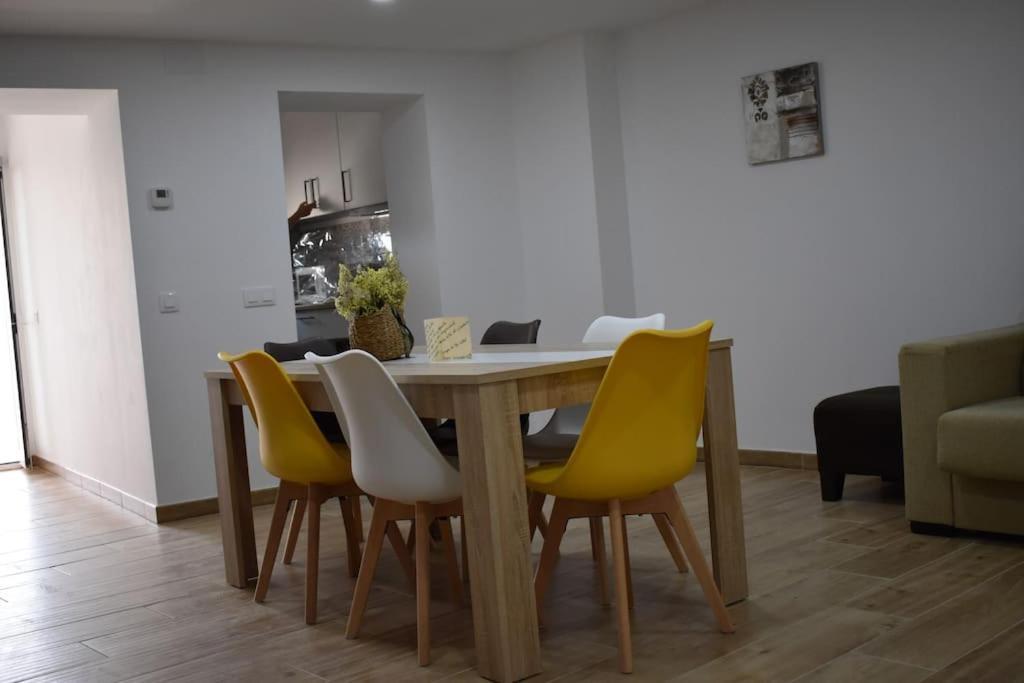 La Casa De La Raval De L'Albages Villa Екстериор снимка